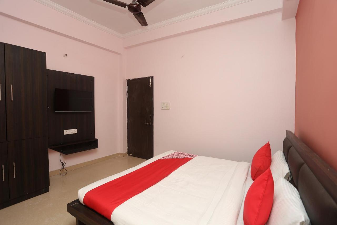 Oyo Flagship 17204 Vrindawan Galaxy Kanpur Exterior foto