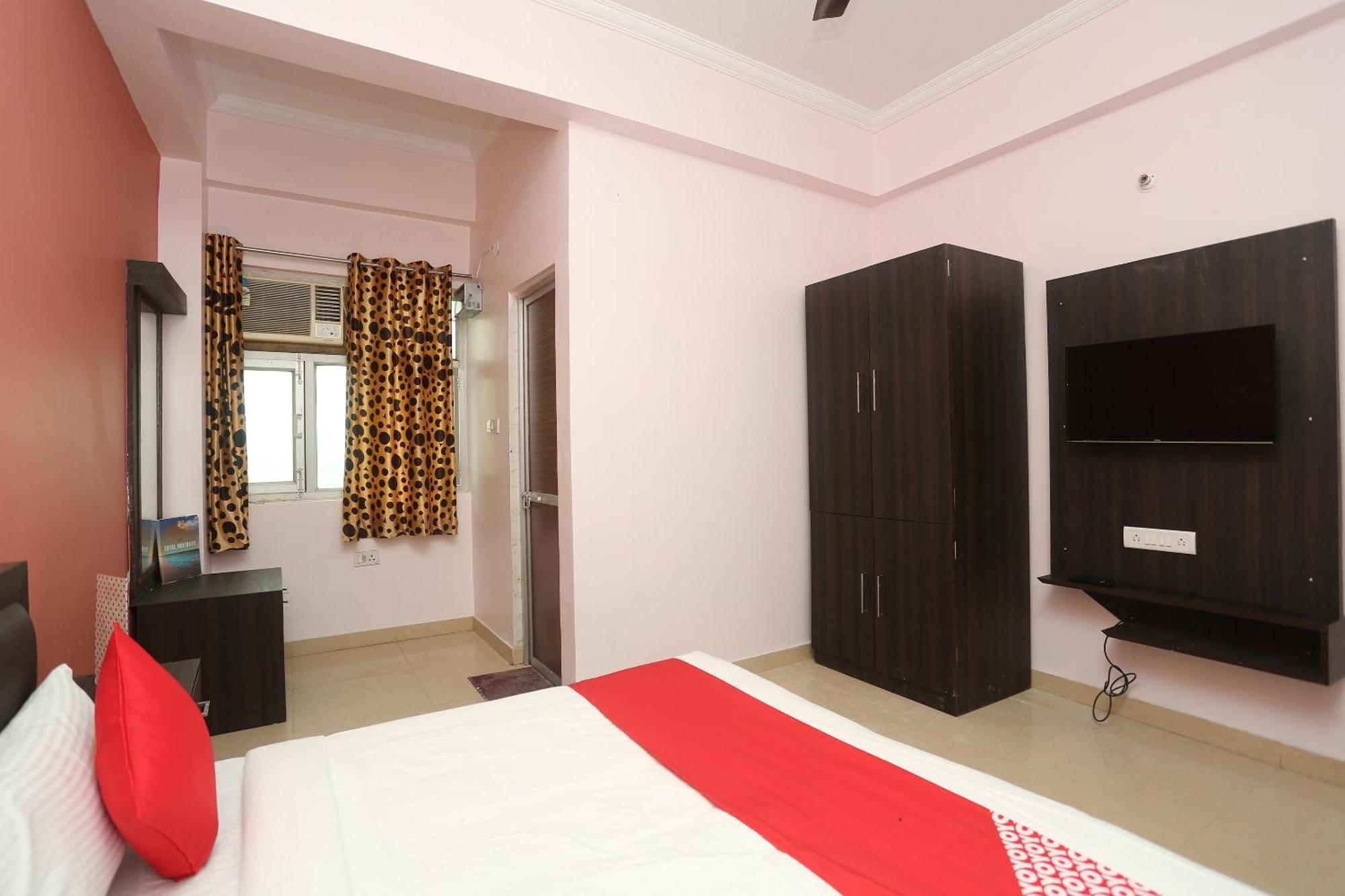 Oyo Flagship 17204 Vrindawan Galaxy Kanpur Exterior foto